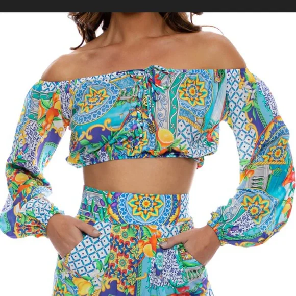 Luli Fama Amafi crop top and high waisted shorts new with tags - Picture 4 of 11